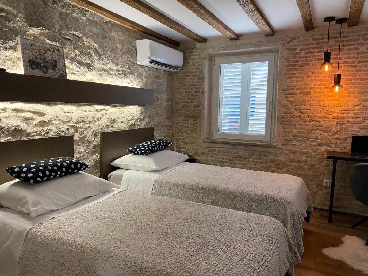 Guest House Laura Split Extérieur photo