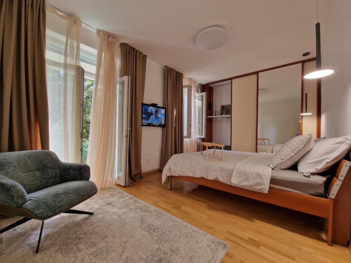Guest House Laura Split Extérieur photo