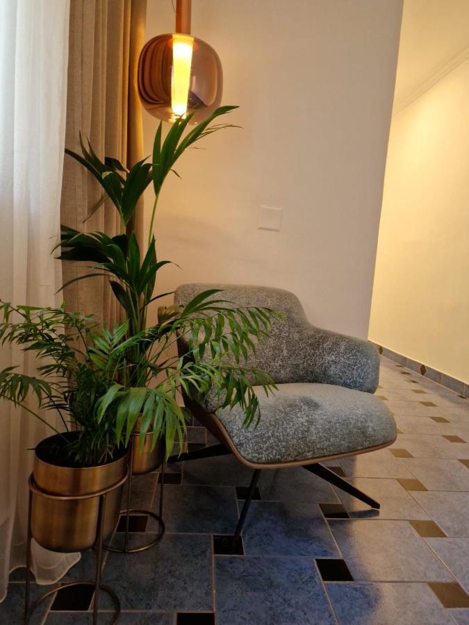 Guest House Laura Split Extérieur photo