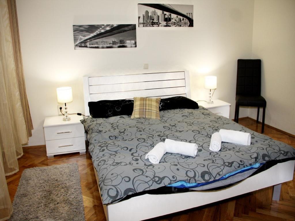 Guest House Laura Split Extérieur photo