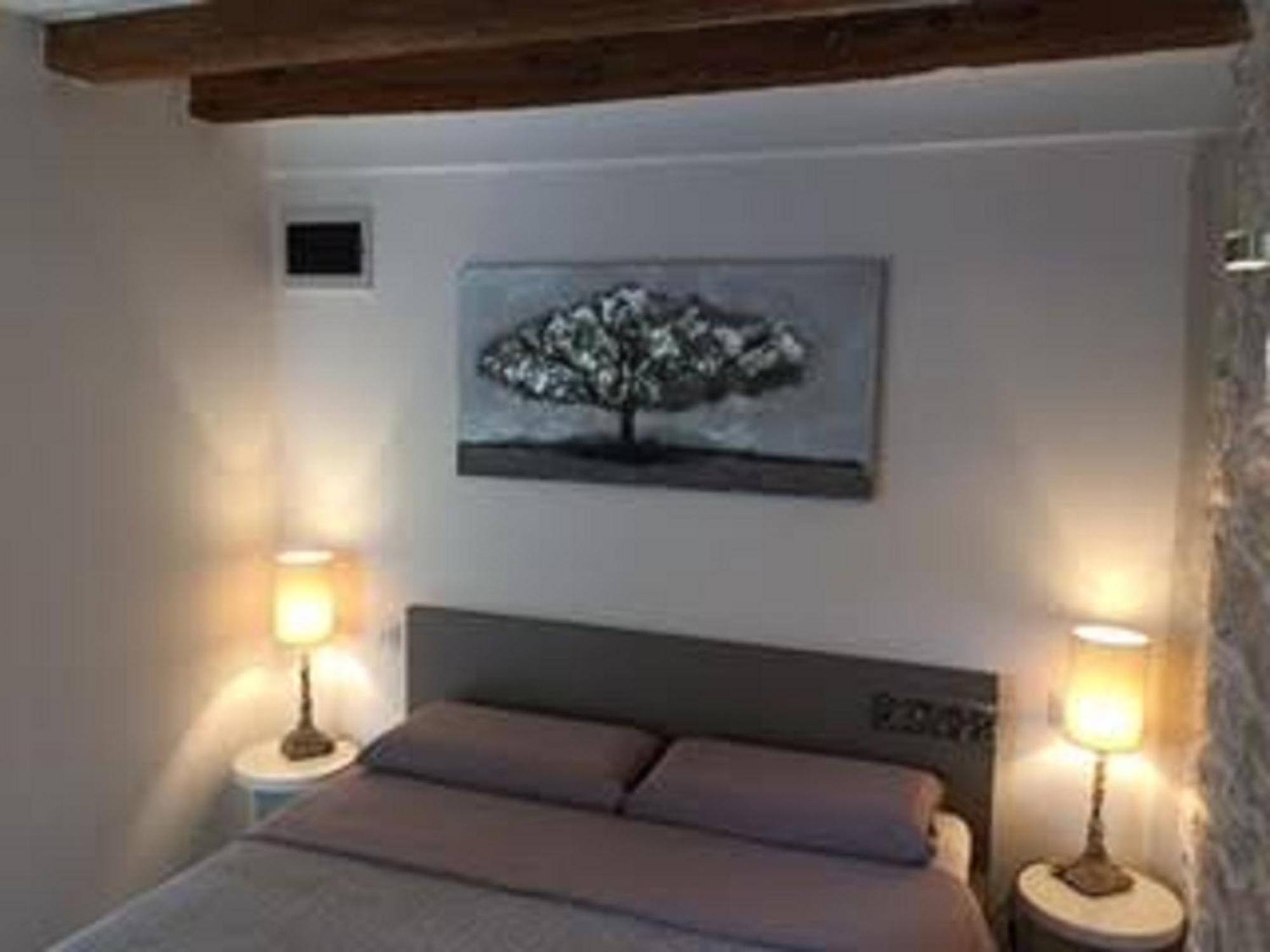 Guest House Laura Split Extérieur photo