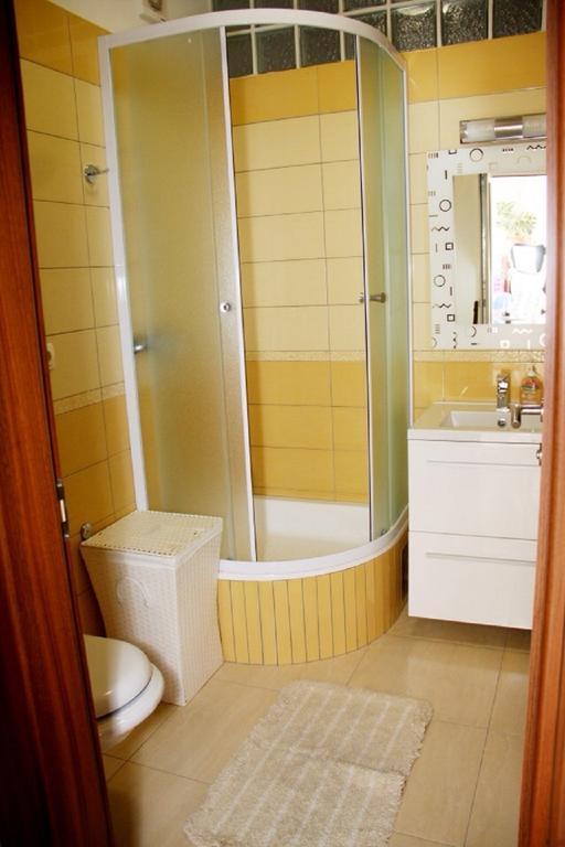 Guest House Laura Split Extérieur photo